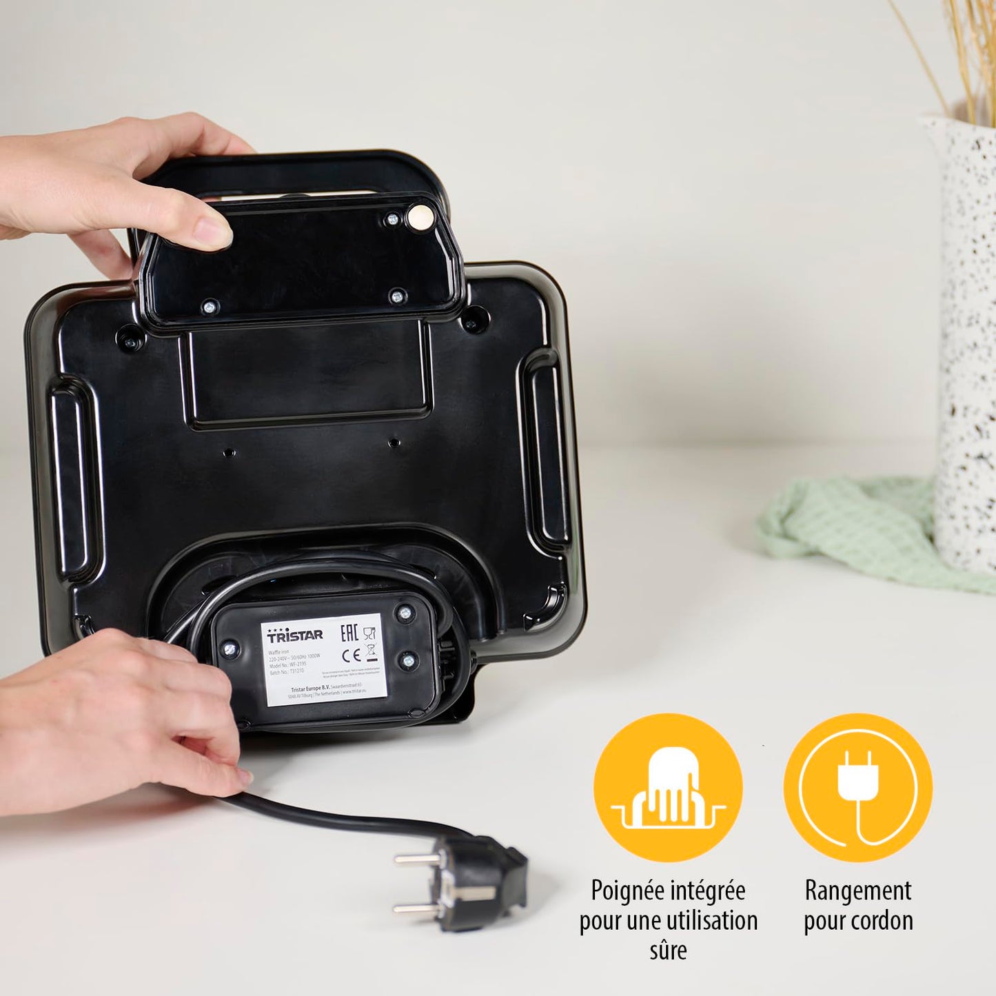 Tristar gaufrier Noir, Acier Inoxydable - 2 gaufres - 1 000 W - WF-2195